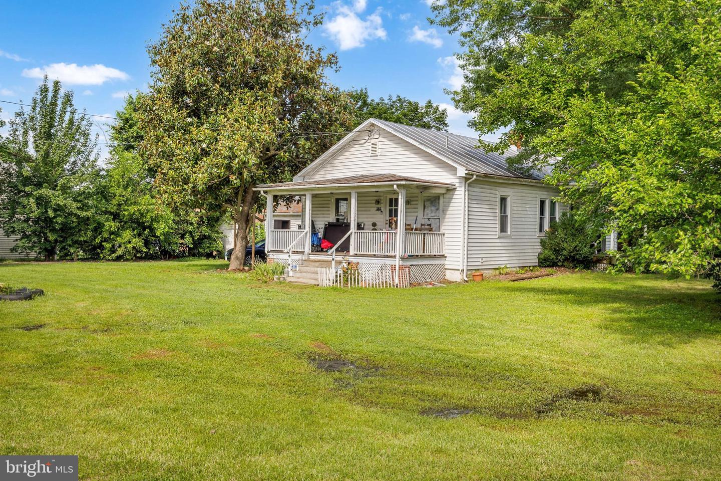 263 SECOND AVE, MOUNT JACKSON, Virginia 22842, 3 Bedrooms Bedrooms, ,2 BathroomsBathrooms,Residential,For sale,263 SECOND AVE,VASH2011944 MLS # VASH2011944