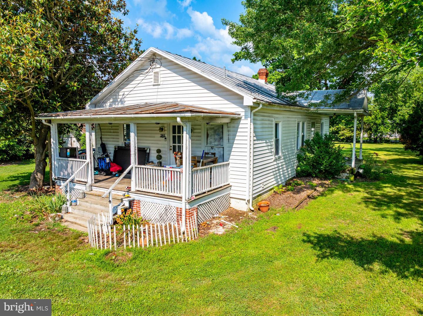 263 SECOND AVE, MOUNT JACKSON, Virginia 22842, 3 Bedrooms Bedrooms, ,2 BathroomsBathrooms,Residential,For sale,263 SECOND AVE,VASH2011944 MLS # VASH2011944