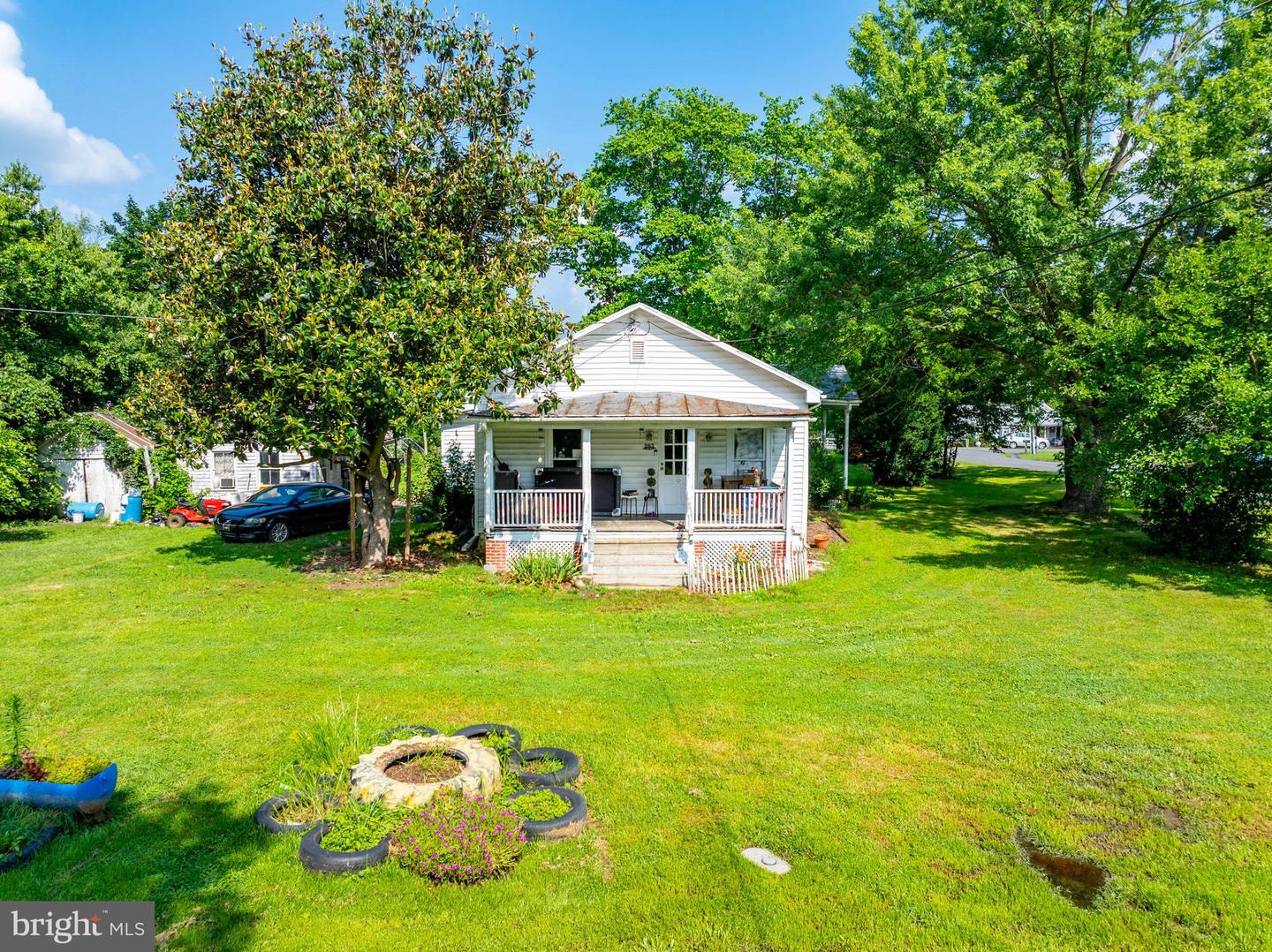 263 SECOND AVE, MOUNT JACKSON, Virginia 22842, 3 Bedrooms Bedrooms, ,2 BathroomsBathrooms,Residential,For sale,263 SECOND AVE,VASH2011944 MLS # VASH2011944