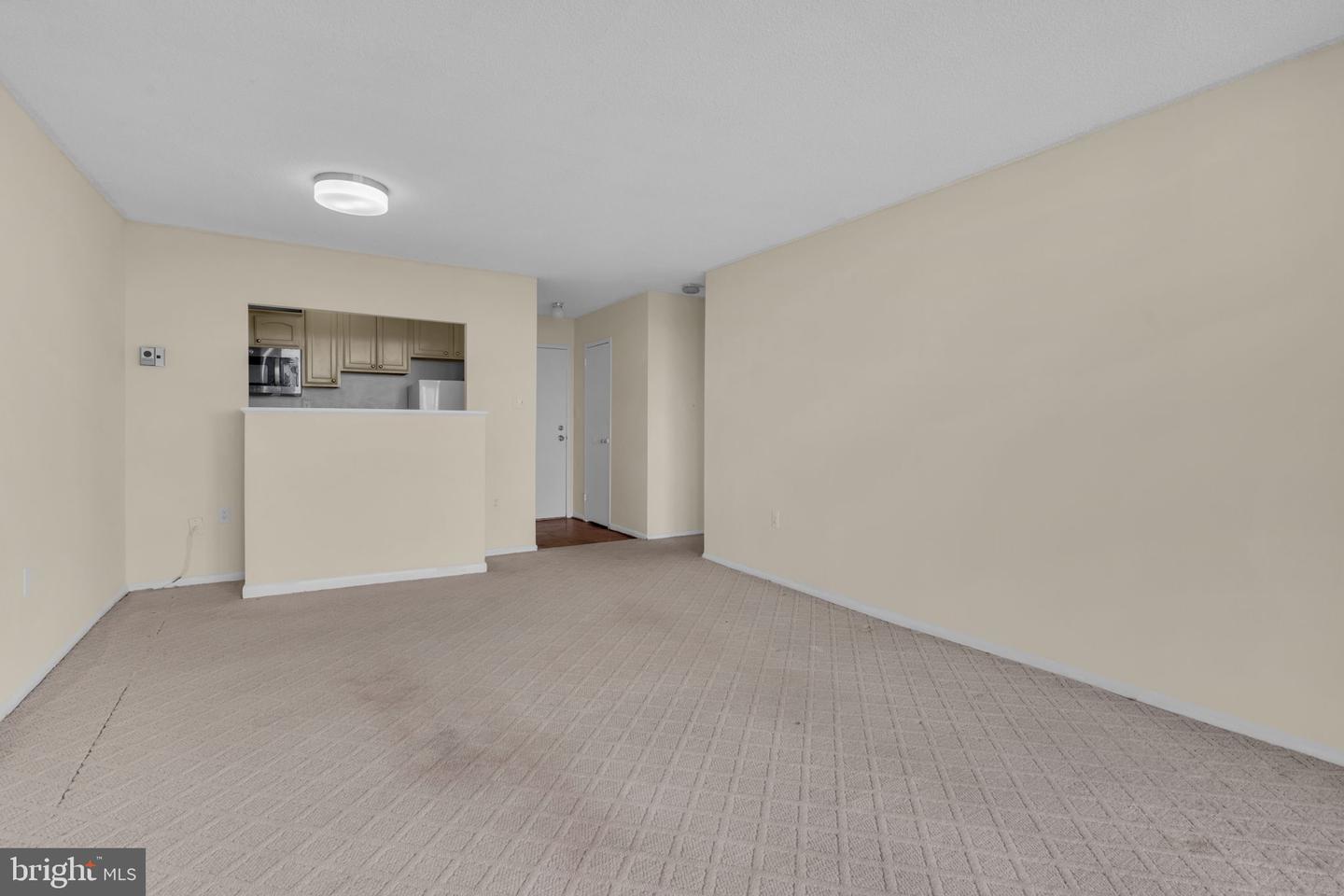 2500 N VAN DORN ST #1409, ALEXANDRIA, Virginia 22302, 1 Bedroom Bedrooms, ,1 BathroomBathrooms,Residential,For sale,2500 N VAN DORN ST #1409,VAAX2047288 MLS # VAAX2047288