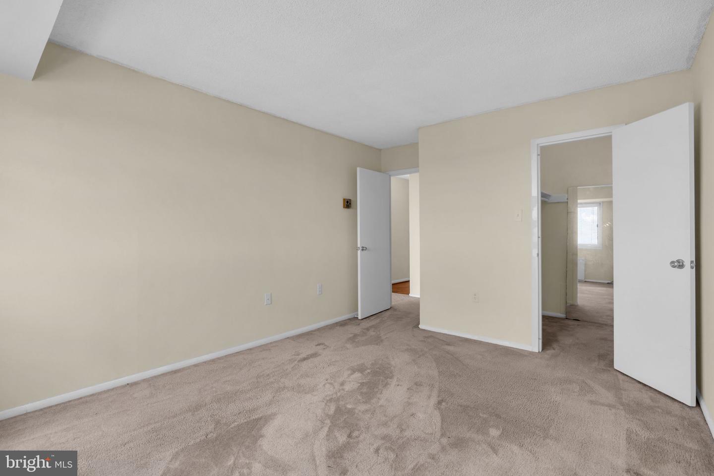 2500 N VAN DORN ST #1409, ALEXANDRIA, Virginia 22302, 1 Bedroom Bedrooms, ,1 BathroomBathrooms,Residential,For sale,2500 N VAN DORN ST #1409,VAAX2047288 MLS # VAAX2047288