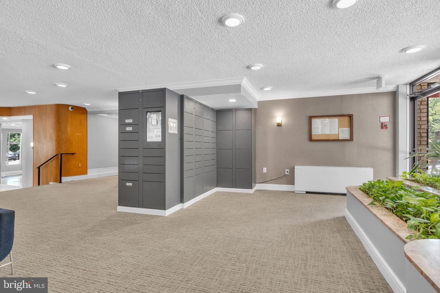 2500 N VAN DORN ST #1409, ALEXANDRIA, Virginia 22302, 1 Bedroom Bedrooms, ,1 BathroomBathrooms,Residential,For sale,2500 N VAN DORN ST #1409,VAAX2047288 MLS # VAAX2047288