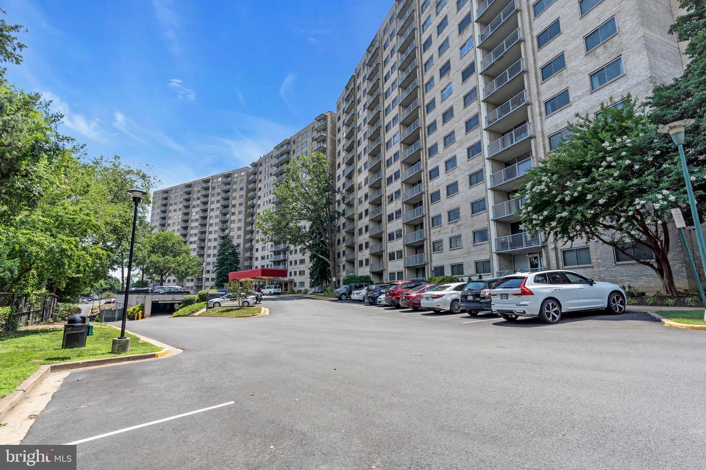 2500 N VAN DORN ST #1409, ALEXANDRIA, Virginia 22302, 1 Bedroom Bedrooms, ,1 BathroomBathrooms,Residential,For sale,2500 N VAN DORN ST #1409,VAAX2047288 MLS # VAAX2047288