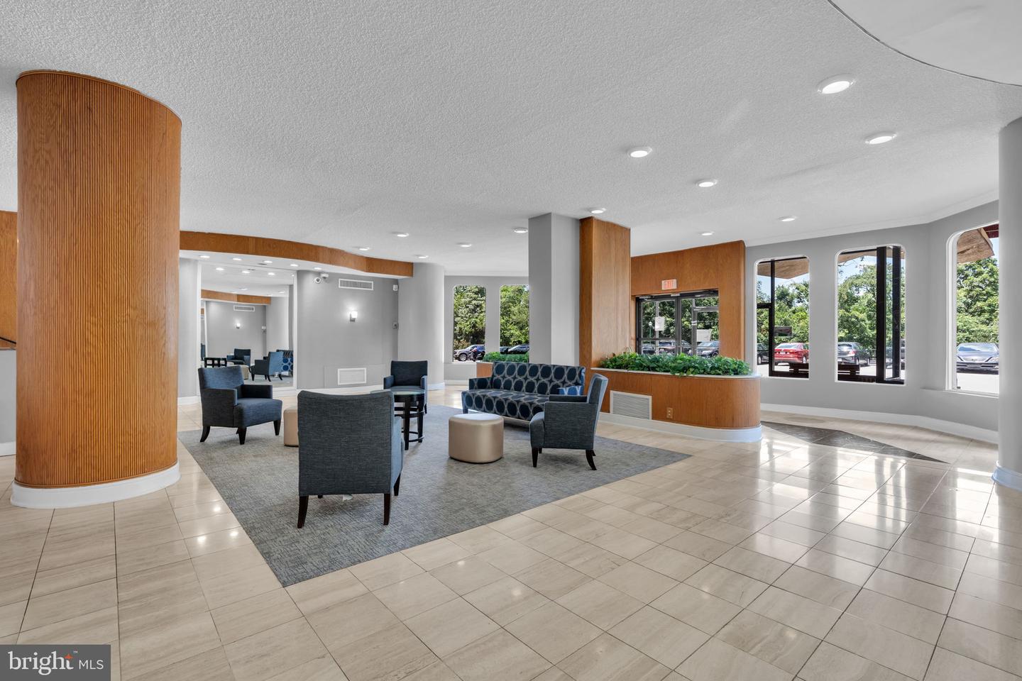 2500 N VAN DORN ST #1409, ALEXANDRIA, Virginia 22302, 1 Bedroom Bedrooms, ,1 BathroomBathrooms,Residential,For sale,2500 N VAN DORN ST #1409,VAAX2047288 MLS # VAAX2047288