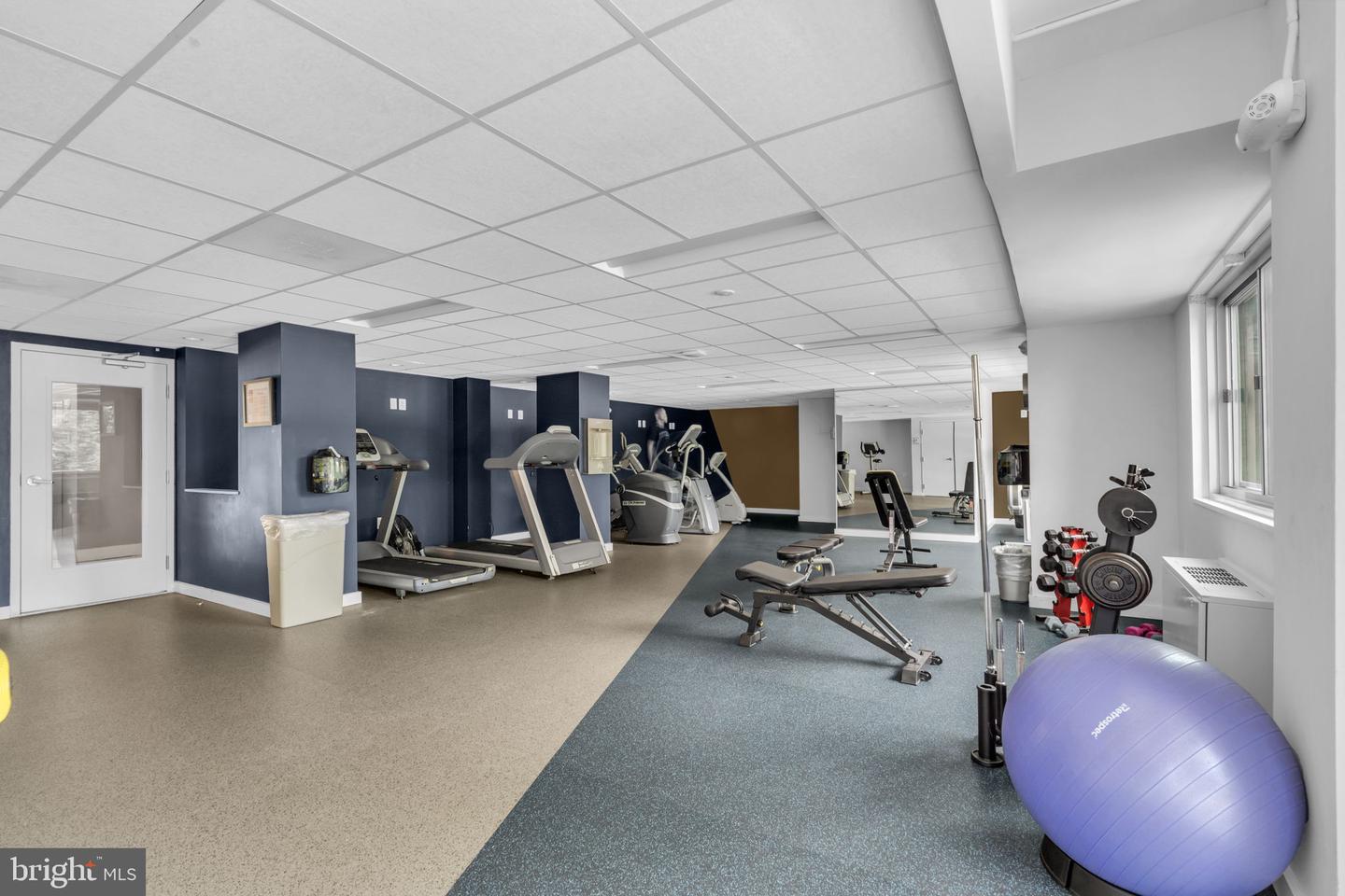 2500 N VAN DORN ST #1409, ALEXANDRIA, Virginia 22302, 1 Bedroom Bedrooms, ,1 BathroomBathrooms,Residential,For sale,2500 N VAN DORN ST #1409,VAAX2047288 MLS # VAAX2047288