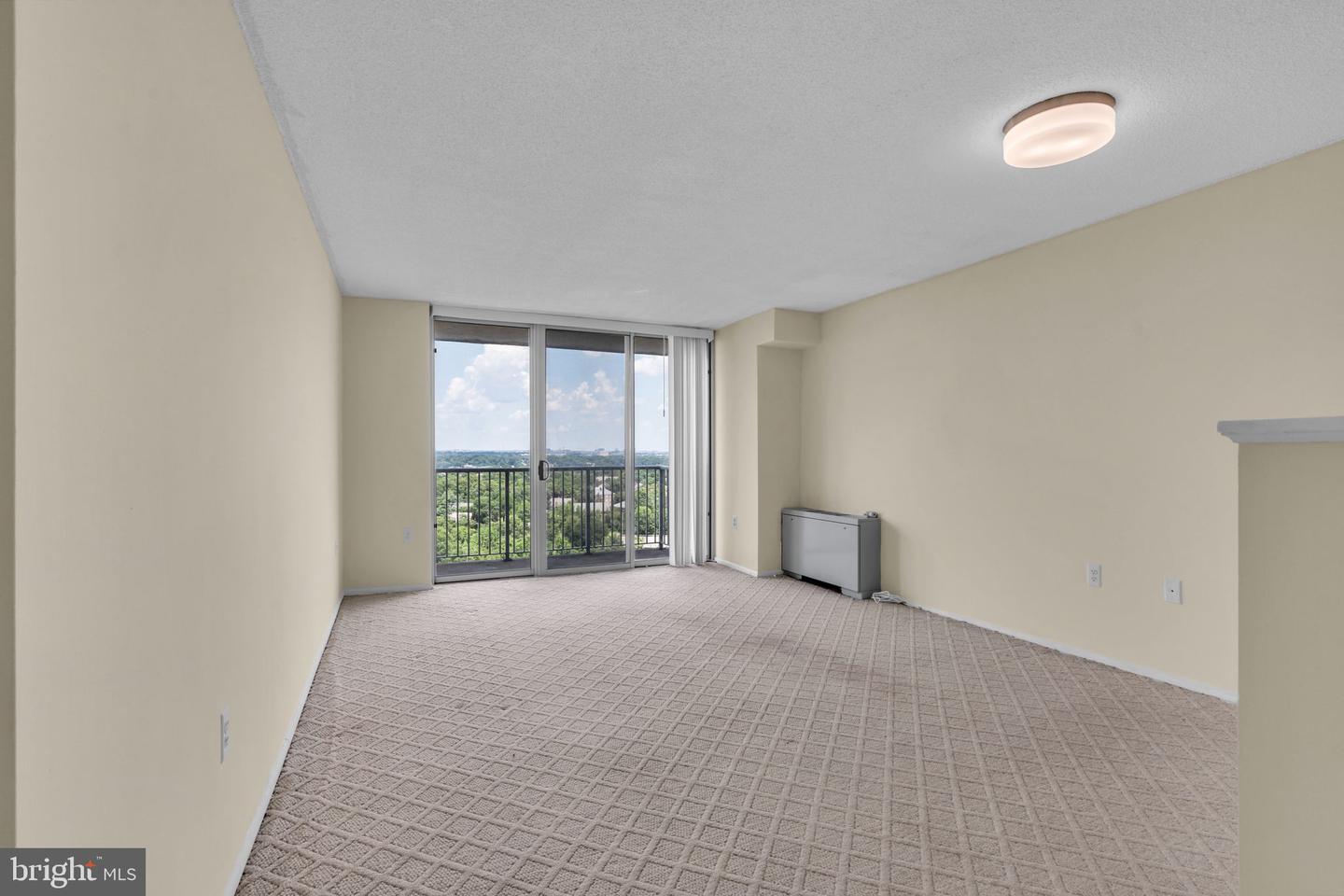 2500 N VAN DORN ST #1409, ALEXANDRIA, Virginia 22302, 1 Bedroom Bedrooms, ,1 BathroomBathrooms,Residential,For sale,2500 N VAN DORN ST #1409,VAAX2047288 MLS # VAAX2047288