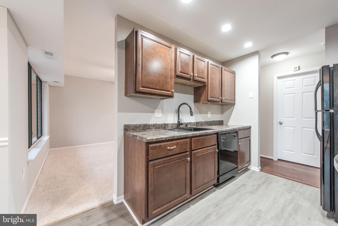 8374 BUTTRESS LN #304, MANASSAS, Virginia 20110, 2 Bedrooms Bedrooms, ,2 BathroomsBathrooms,Residential,For sale,8374 BUTTRESS LN #304,VAMN2008648 MLS # VAMN2008648