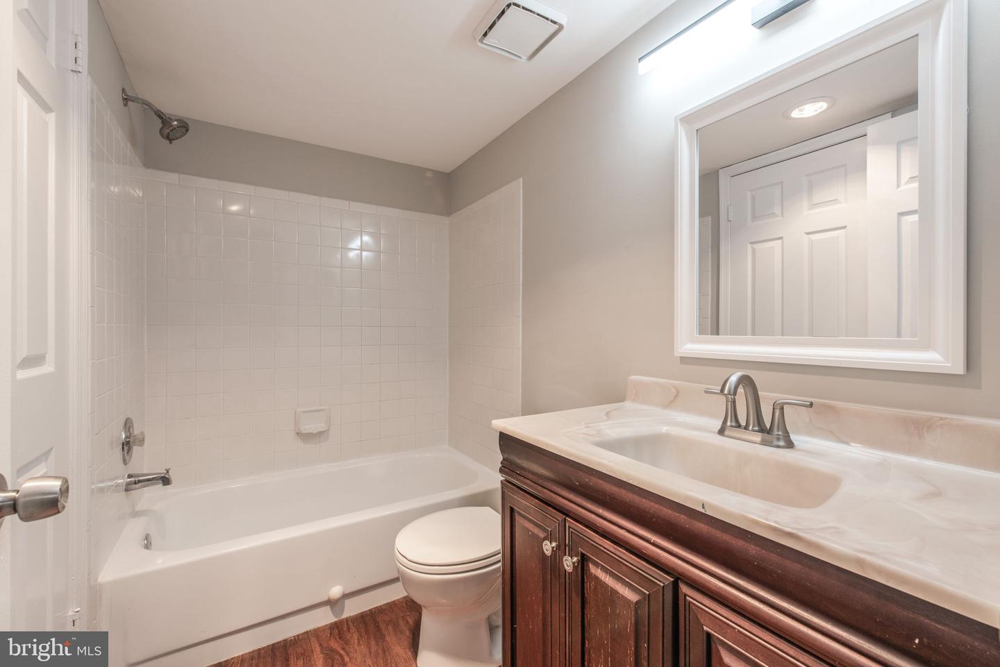 8374 BUTTRESS LN #304, MANASSAS, Virginia 20110, 2 Bedrooms Bedrooms, ,2 BathroomsBathrooms,Residential,For sale,8374 BUTTRESS LN #304,VAMN2008648 MLS # VAMN2008648