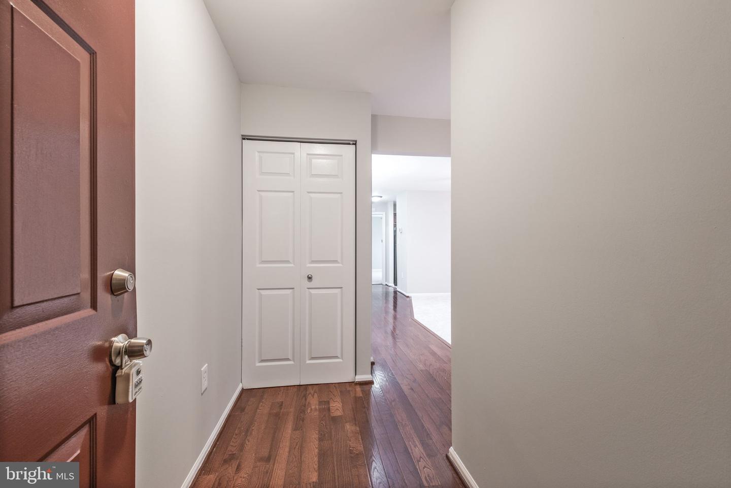 8374 BUTTRESS LN #304, MANASSAS, Virginia 20110, 2 Bedrooms Bedrooms, ,2 BathroomsBathrooms,Residential,For sale,8374 BUTTRESS LN #304,VAMN2008648 MLS # VAMN2008648