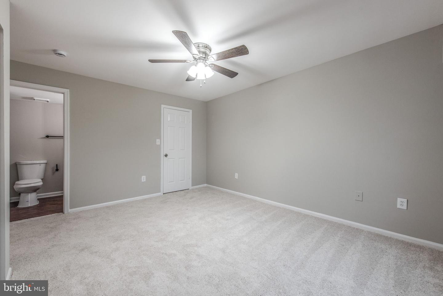 8374 BUTTRESS LN #304, MANASSAS, Virginia 20110, 2 Bedrooms Bedrooms, ,2 BathroomsBathrooms,Residential,For sale,8374 BUTTRESS LN #304,VAMN2008648 MLS # VAMN2008648