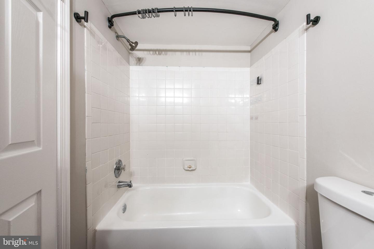 8374 BUTTRESS LN #304, MANASSAS, Virginia 20110, 2 Bedrooms Bedrooms, ,2 BathroomsBathrooms,Residential,For sale,8374 BUTTRESS LN #304,VAMN2008648 MLS # VAMN2008648