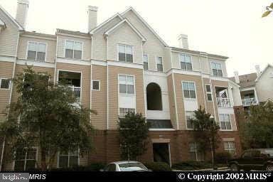 2203 WESTCOURT LN #304, HERNDON, Virginia 20170, 2 Bedrooms Bedrooms, ,2 BathroomsBathrooms,Residential,For sale,2203 WESTCOURT LN #304,VAFX2254302 MLS # VAFX2254302