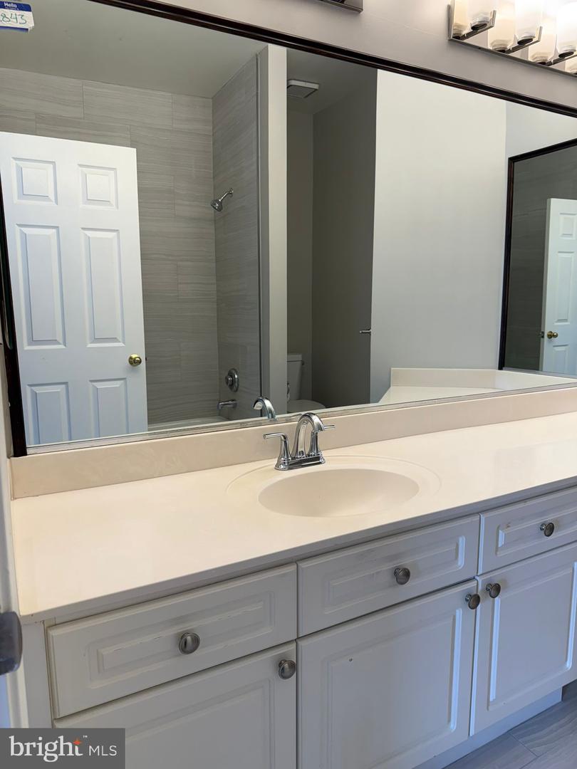 2203 WESTCOURT LN #304, HERNDON, Virginia 20170, 2 Bedrooms Bedrooms, ,2 BathroomsBathrooms,Residential,For sale,2203 WESTCOURT LN #304,VAFX2254302 MLS # VAFX2254302