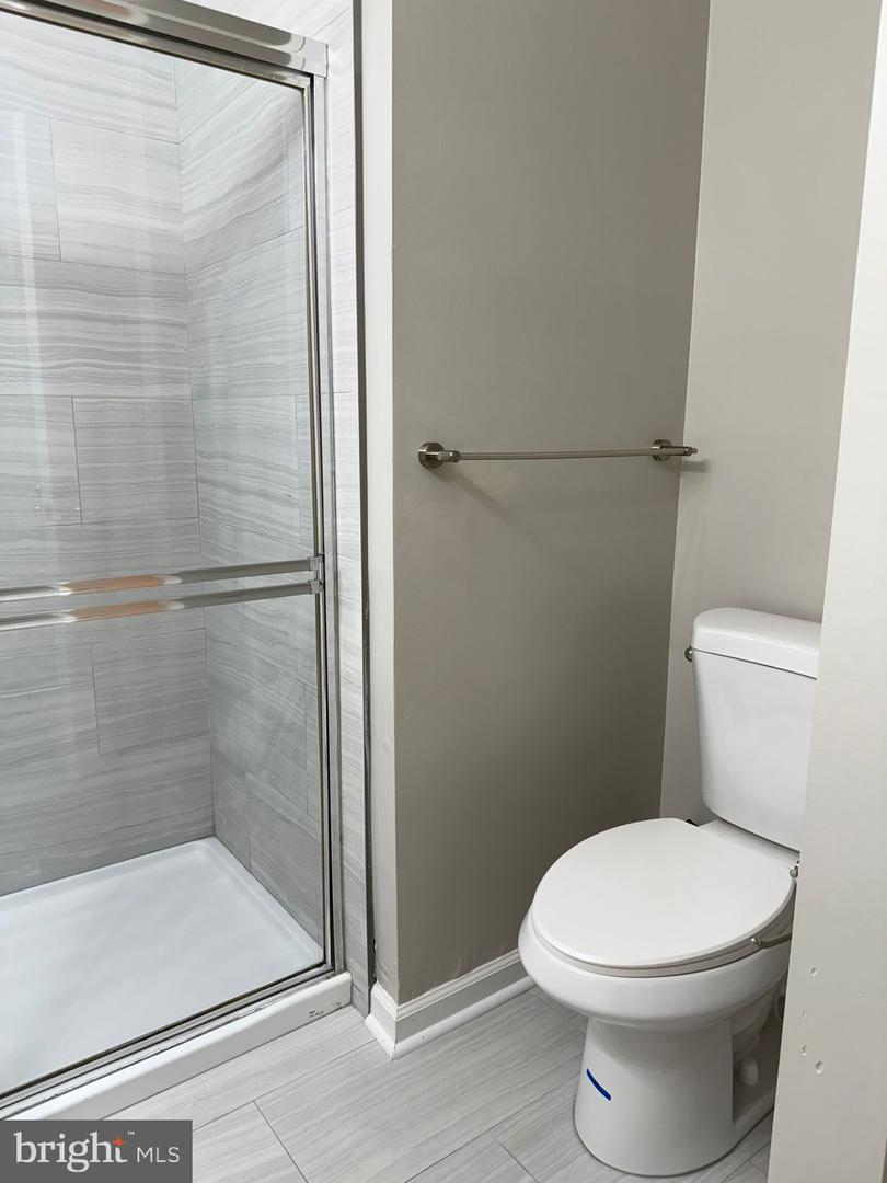 2203 WESTCOURT LN #304, HERNDON, Virginia 20170, 2 Bedrooms Bedrooms, ,2 BathroomsBathrooms,Residential,For sale,2203 WESTCOURT LN #304,VAFX2254302 MLS # VAFX2254302