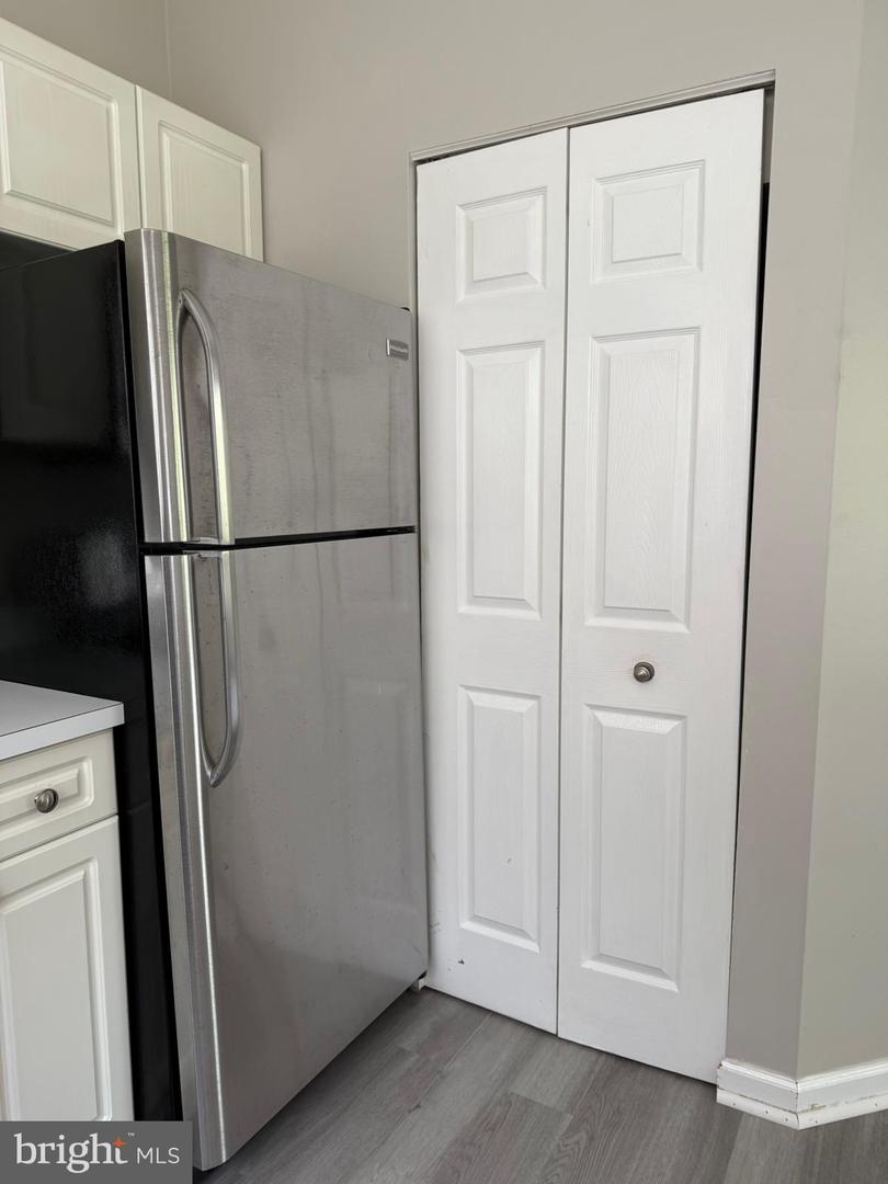 2203 WESTCOURT LN #304, HERNDON, Virginia 20170, 2 Bedrooms Bedrooms, ,2 BathroomsBathrooms,Residential,For sale,2203 WESTCOURT LN #304,VAFX2254302 MLS # VAFX2254302