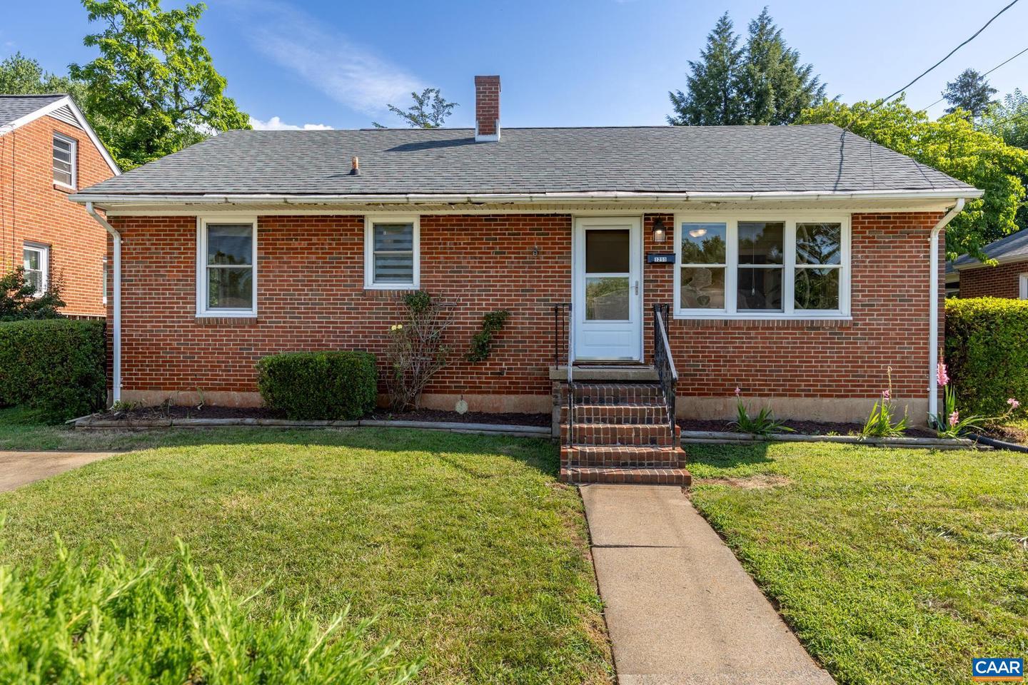 1211 RIVER VISTA AVE, CHARLOTTESVILLE, Virginia 22901, 2 Bedrooms Bedrooms, ,1 BathroomBathrooms,Residential,For sale,1211 RIVER VISTA AVE,666514 MLS # 666514