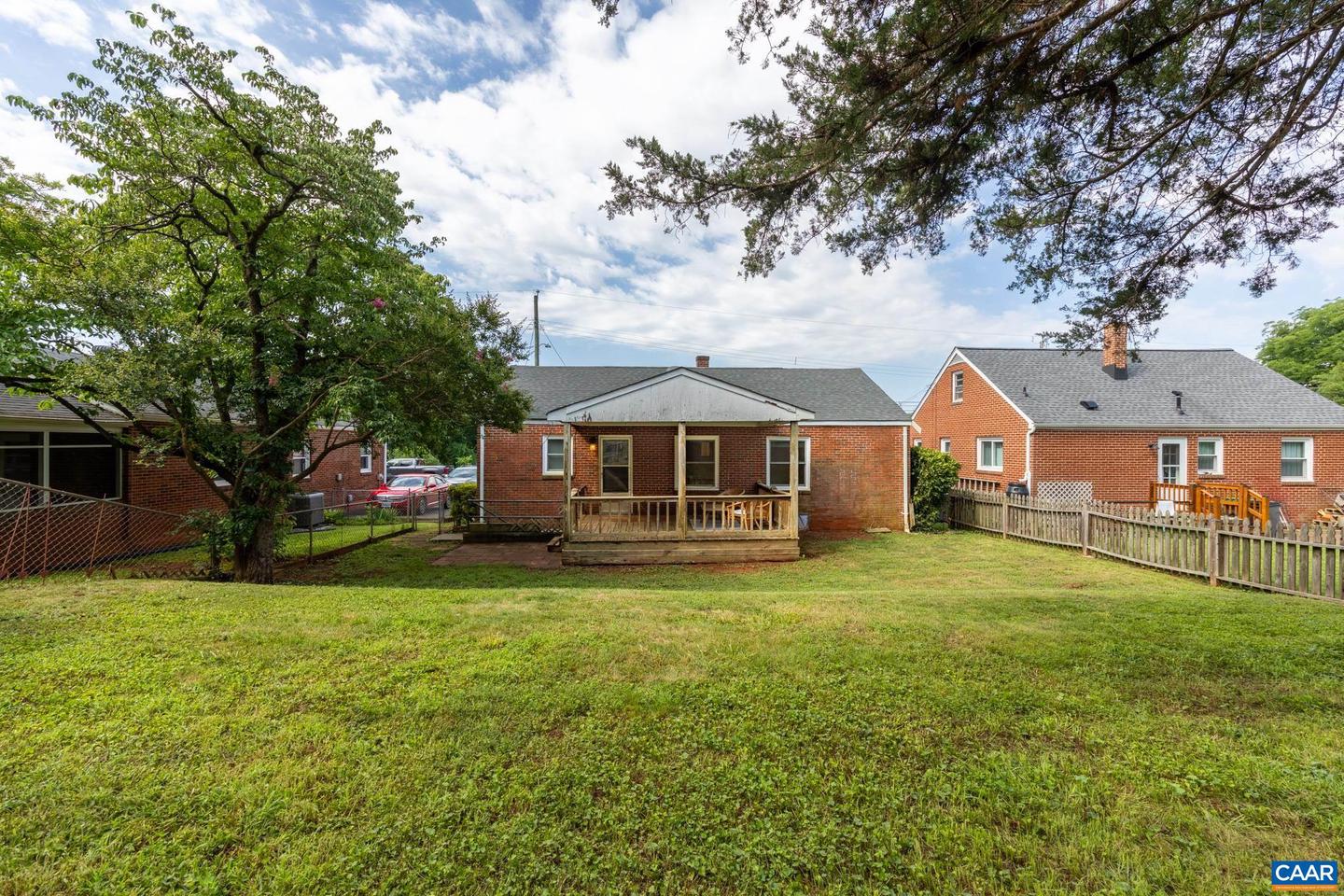 1211 RIVER VISTA AVE, CHARLOTTESVILLE, Virginia 22901, 2 Bedrooms Bedrooms, ,1 BathroomBathrooms,Residential,For sale,1211 RIVER VISTA AVE,666514 MLS # 666514