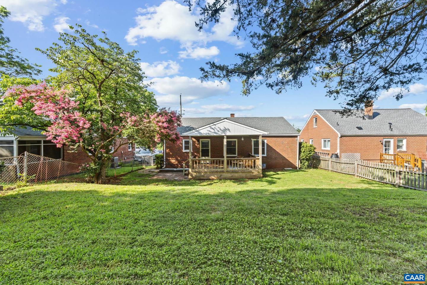 1211 RIVER VISTA AVE, CHARLOTTESVILLE, Virginia 22901, 2 Bedrooms Bedrooms, ,1 BathroomBathrooms,Residential,For sale,1211 RIVER VISTA AVE,666514 MLS # 666514