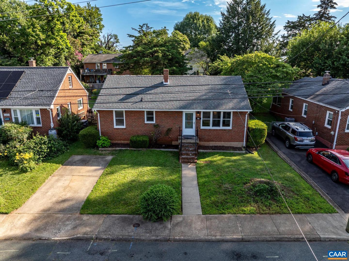 1211 RIVER VISTA AVE, CHARLOTTESVILLE, Virginia 22901, 2 Bedrooms Bedrooms, ,1 BathroomBathrooms,Residential,For sale,1211 RIVER VISTA AVE,666514 MLS # 666514