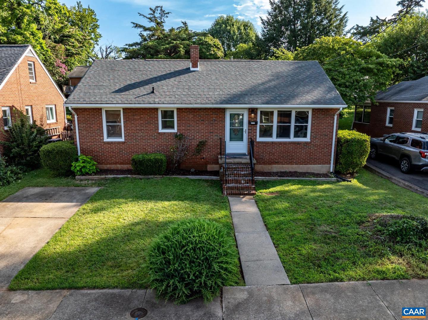 1211 RIVER VISTA AVE, CHARLOTTESVILLE, Virginia 22901, 2 Bedrooms Bedrooms, ,1 BathroomBathrooms,Residential,For sale,1211 RIVER VISTA AVE,666514 MLS # 666514