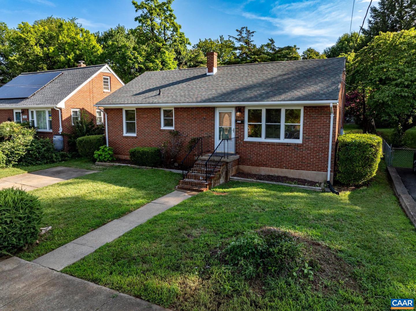 1211 RIVER VISTA AVE, CHARLOTTESVILLE, Virginia 22901, 2 Bedrooms Bedrooms, ,1 BathroomBathrooms,Residential,For sale,1211 RIVER VISTA AVE,666514 MLS # 666514
