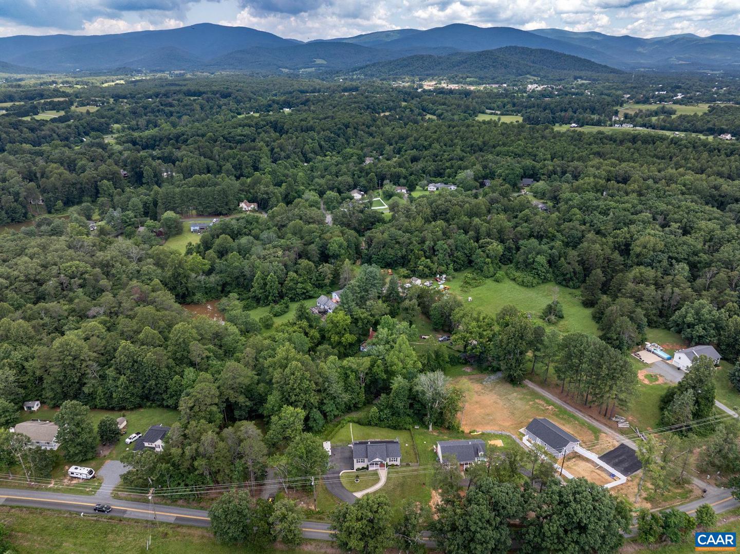 1999 SWIFT RUN RD, RUCKERSVILLE, Virginia 22968, 3 Bedrooms Bedrooms, ,3 BathroomsBathrooms,Residential,For sale,1999 SWIFT RUN RD,666517 MLS # 666517
