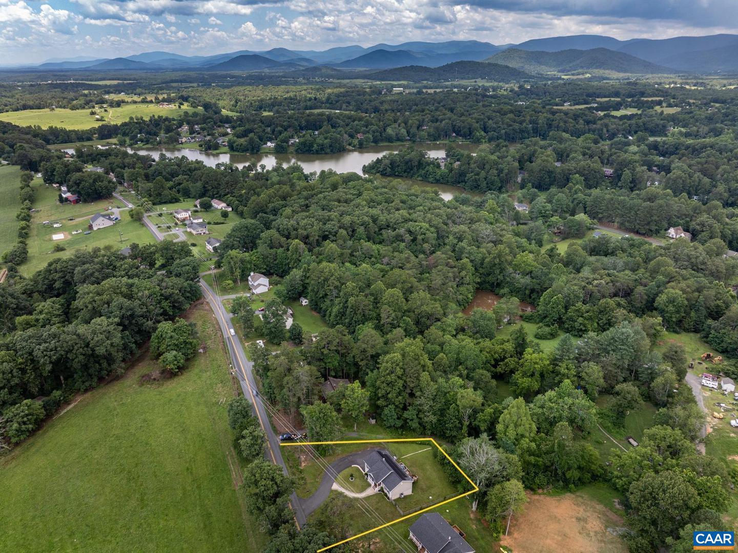 1999 SWIFT RUN RD, RUCKERSVILLE, Virginia 22968, 3 Bedrooms Bedrooms, ,3 BathroomsBathrooms,Residential,For sale,1999 SWIFT RUN RD,666517 MLS # 666517