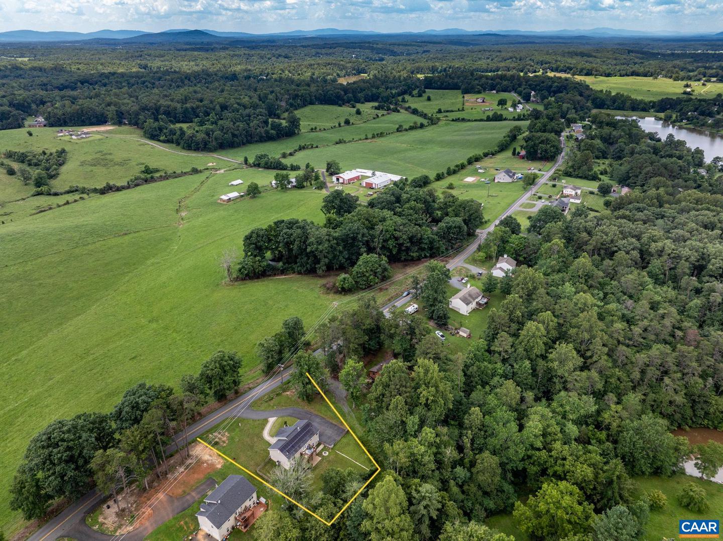 1999 SWIFT RUN RD, RUCKERSVILLE, Virginia 22968, 3 Bedrooms Bedrooms, ,3 BathroomsBathrooms,Residential,For sale,1999 SWIFT RUN RD,666517 MLS # 666517