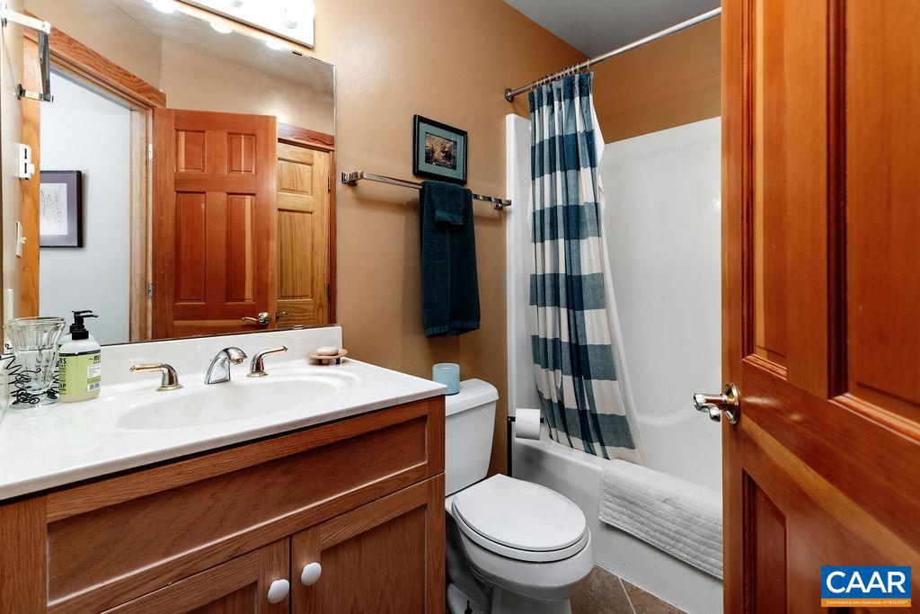 788 DEVILS KNOB LOOP, ROSELAND, Virginia 22967, 4 Bedrooms Bedrooms, ,3 BathroomsBathrooms,Residential,For sale,788 DEVILS KNOB LOOP,666518 MLS # 666518
