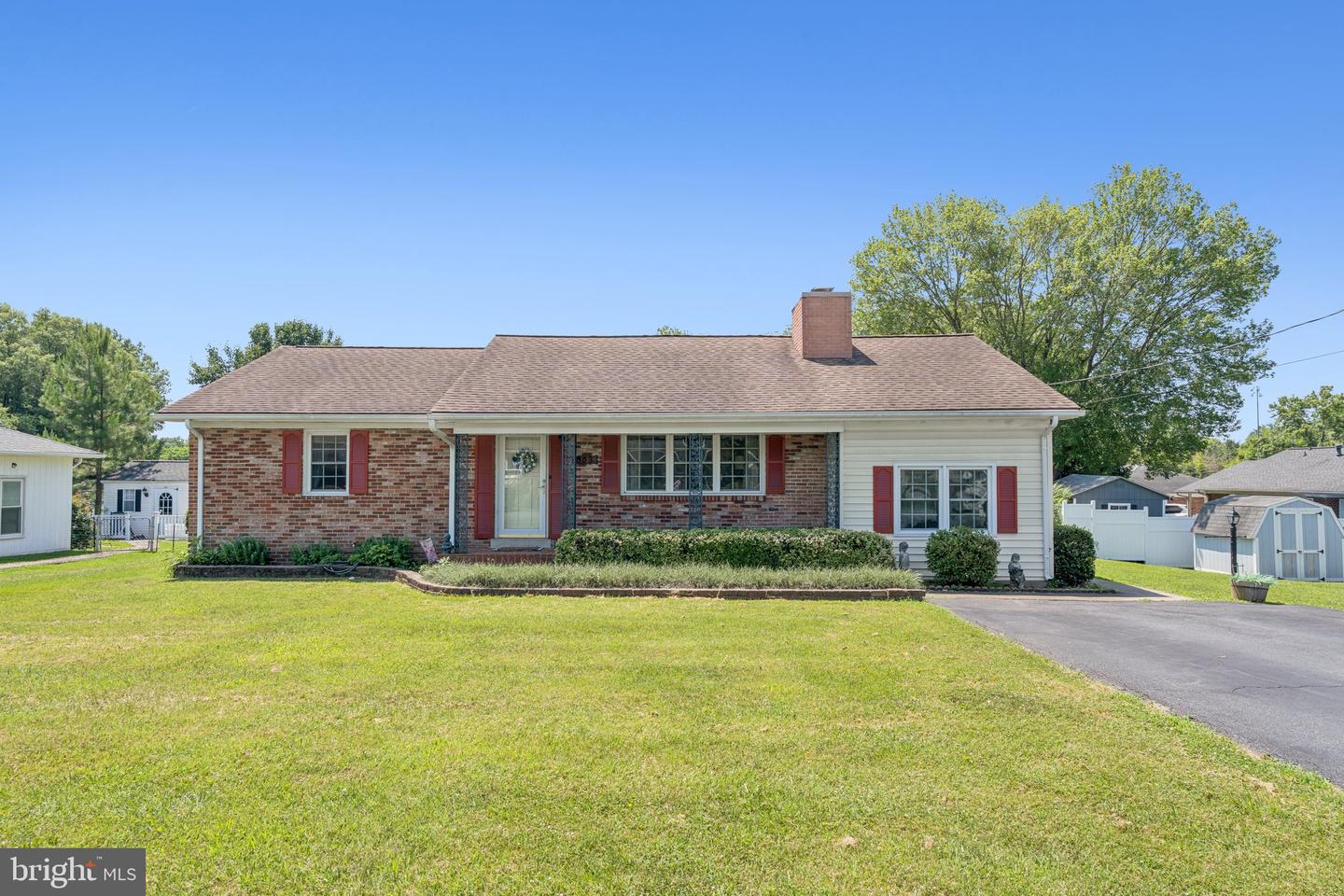 303 PARTLOW DR, GORDONSVILLE, Virginia 22942, 2 Bedrooms Bedrooms, ,1 BathroomBathrooms,Residential,For sale,303 PARTLOW DR,VAOR2010130 MLS # VAOR2010130