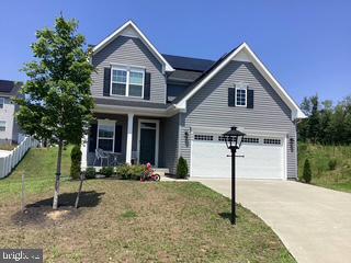 484 BRIDGEPOINT DR, FREDERICKSBURG, Virginia 22405, 4 Bedrooms Bedrooms, ,3 BathroomsBathrooms,Residential,For sale,484 BRIDGEPOINT DR,VAST2040612 MLS # VAST2040612