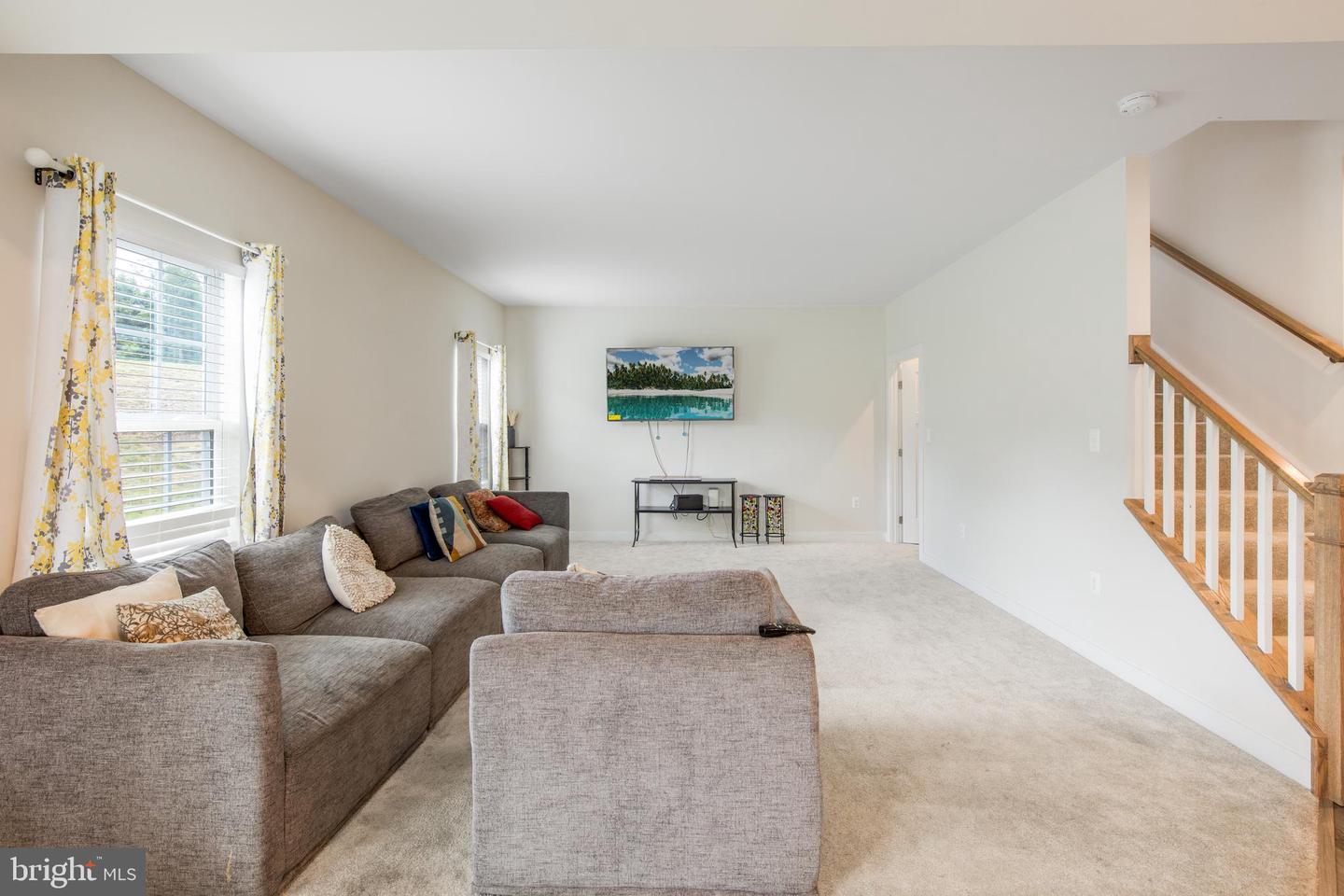 484 BRIDGEPOINT DR, FREDERICKSBURG, Virginia 22405, 4 Bedrooms Bedrooms, ,3 BathroomsBathrooms,Residential,For sale,484 BRIDGEPOINT DR,VAST2040612 MLS # VAST2040612