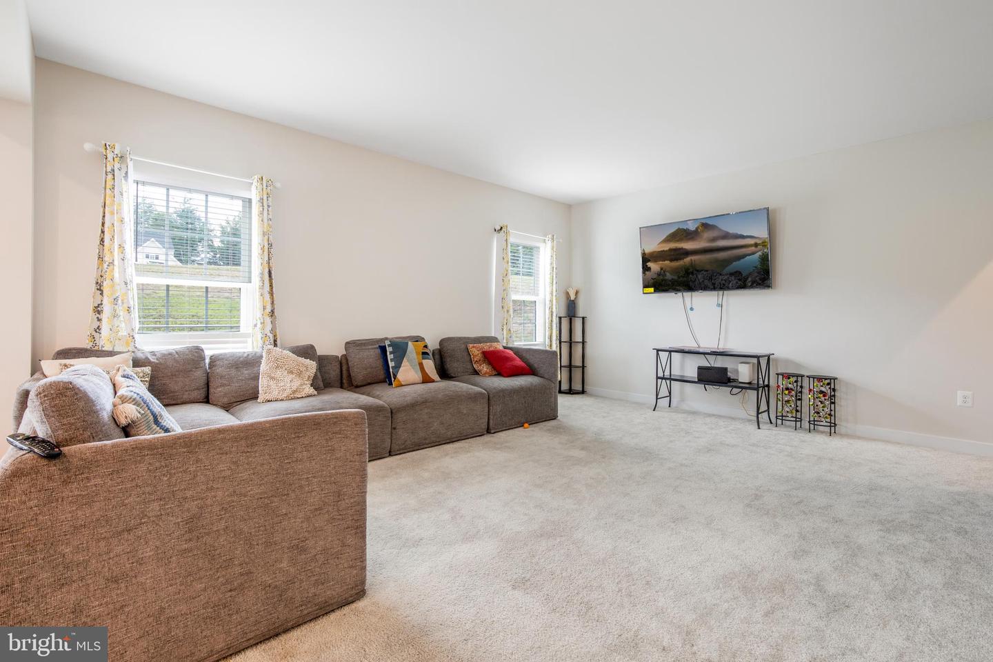 484 BRIDGEPOINT DR, FREDERICKSBURG, Virginia 22405, 4 Bedrooms Bedrooms, ,3 BathroomsBathrooms,Residential,For sale,484 BRIDGEPOINT DR,VAST2040612 MLS # VAST2040612