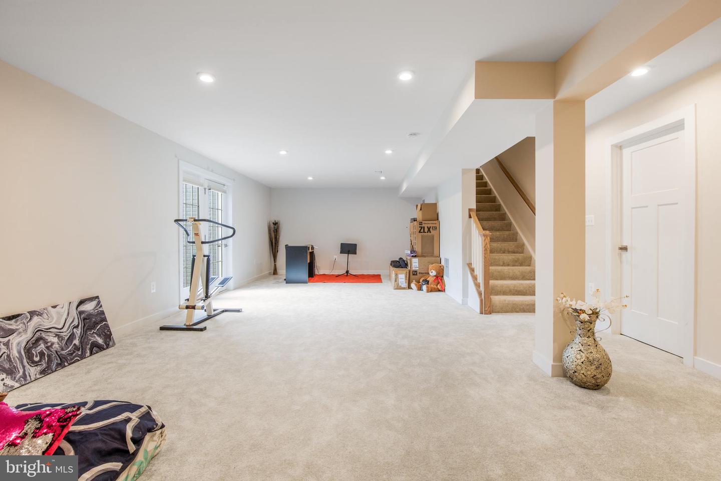 484 BRIDGEPOINT DR, FREDERICKSBURG, Virginia 22405, 4 Bedrooms Bedrooms, ,3 BathroomsBathrooms,Residential,For sale,484 BRIDGEPOINT DR,VAST2040612 MLS # VAST2040612