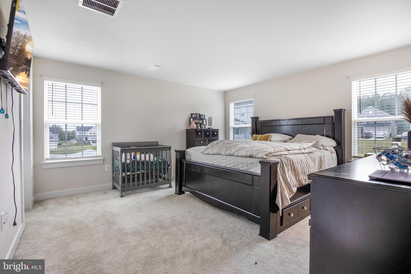 484 BRIDGEPOINT DR, FREDERICKSBURG, Virginia 22405, 4 Bedrooms Bedrooms, ,3 BathroomsBathrooms,Residential,For sale,484 BRIDGEPOINT DR,VAST2040612 MLS # VAST2040612