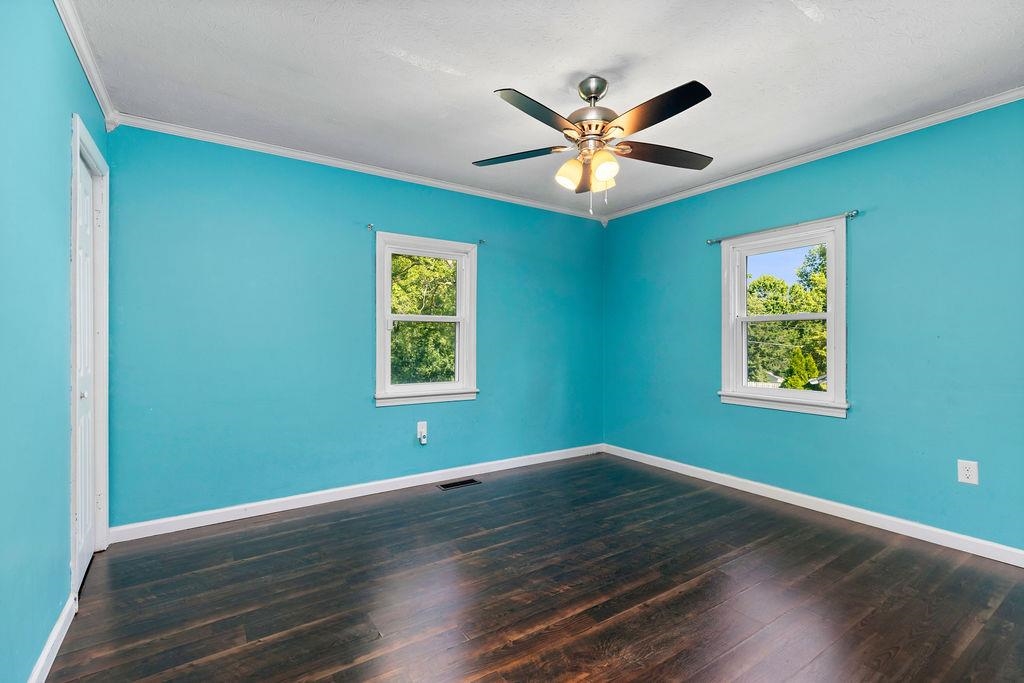 112 LEE ST, STAUNTON, Virginia 24401, 4 Bedrooms Bedrooms, ,2 BathroomsBathrooms,Residential,112 LEE ST,666521 MLS # 666521