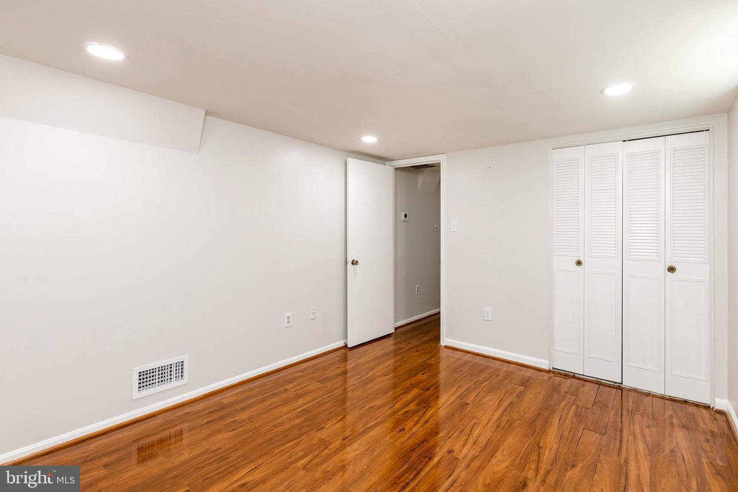 5310 ORCHARDSON CT, FAIRFAX, Virginia 22032, 4 Bedrooms Bedrooms, ,2 BathroomsBathrooms,Residential,For sale,5310 ORCHARDSON CT,VAFX2233078 MLS # VAFX2233078