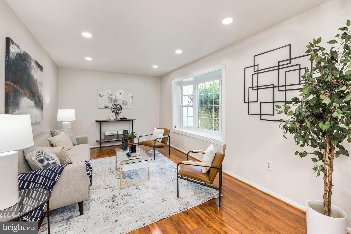 5310 ORCHARDSON CT, FAIRFAX, Virginia 22032, 4 Bedrooms Bedrooms, ,2 BathroomsBathrooms,Residential,For sale,5310 ORCHARDSON CT,VAFX2233078 MLS # VAFX2233078