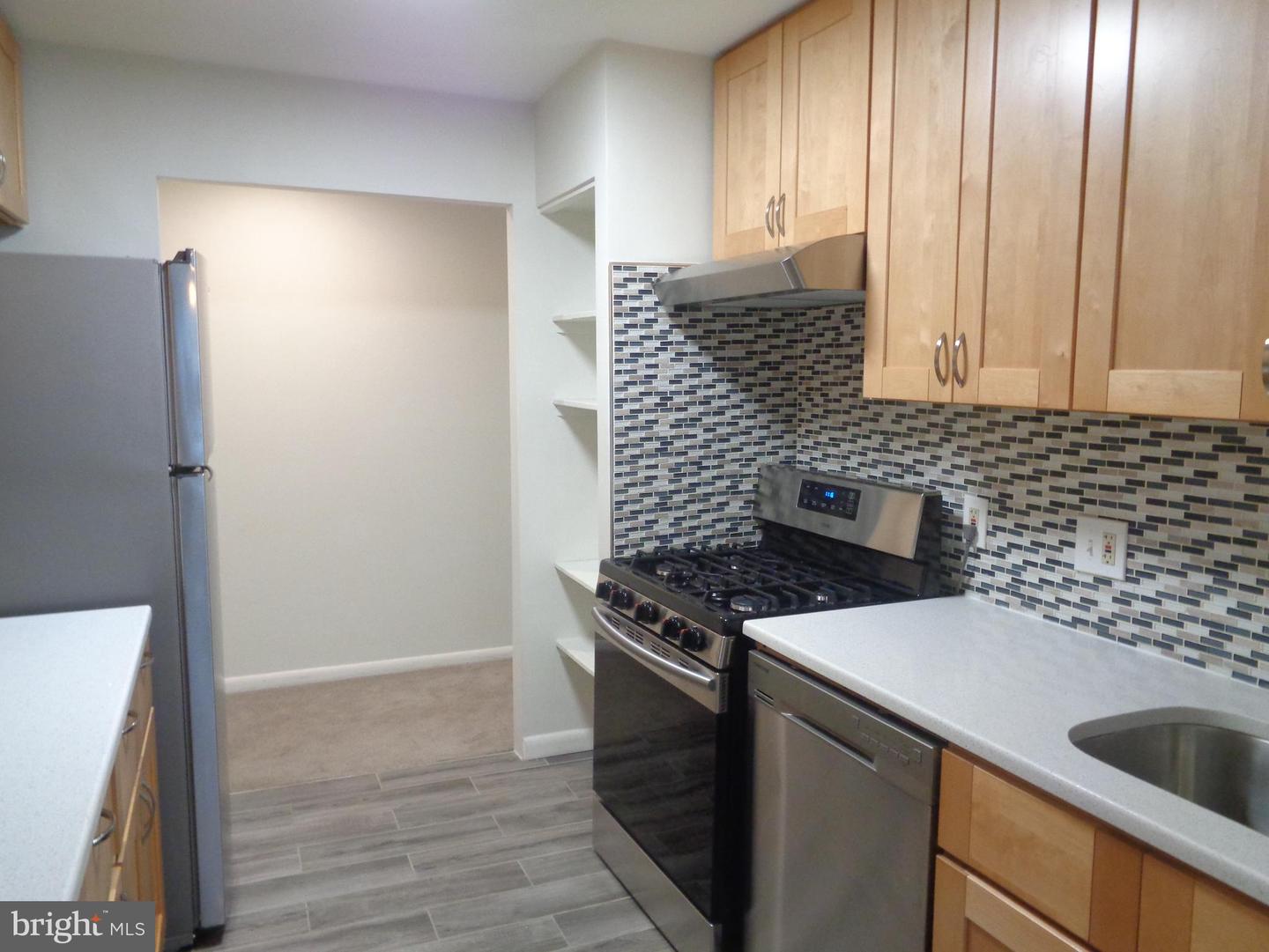 1954 KENNEDY DR #104, MCLEAN, Virginia 22102, 2 Bedrooms Bedrooms, ,1 BathroomBathrooms,Residential,For sale,1954 KENNEDY DR #104,VAFX2238894 MLS # VAFX2238894