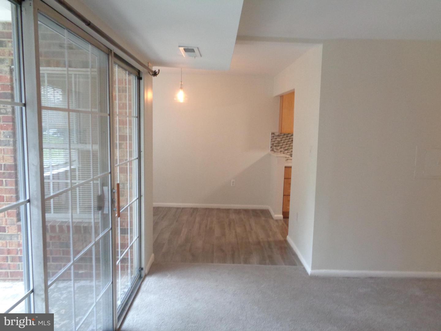 1954 KENNEDY DR #104, MCLEAN, Virginia 22102, 2 Bedrooms Bedrooms, ,1 BathroomBathrooms,Residential,For sale,1954 KENNEDY DR #104,VAFX2238894 MLS # VAFX2238894