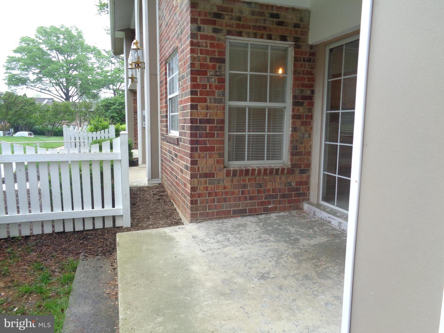 1954 KENNEDY DR #104, MCLEAN, Virginia 22102, 2 Bedrooms Bedrooms, ,1 BathroomBathrooms,Residential,For sale,1954 KENNEDY DR #104,VAFX2238894 MLS # VAFX2238894