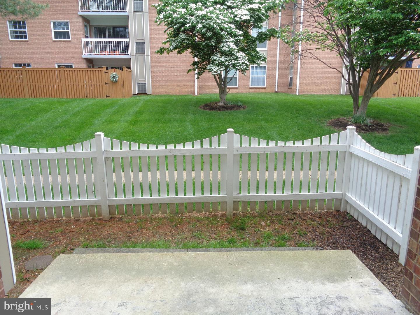 1954 KENNEDY DR #104, MCLEAN, Virginia 22102, 2 Bedrooms Bedrooms, ,1 BathroomBathrooms,Residential,For sale,1954 KENNEDY DR #104,VAFX2238894 MLS # VAFX2238894