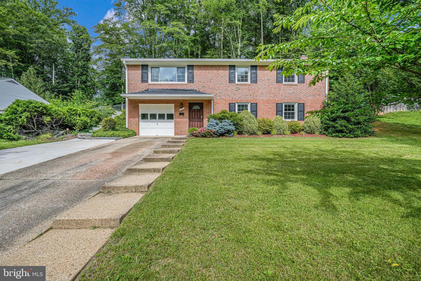 4721 SPRINGBROOK DR, ANNANDALE, Virginia 22003, 4 Bedrooms Bedrooms, ,3 BathroomsBathrooms,Residential,For sale,4721 SPRINGBROOK DR,VAFX2246848 MLS # VAFX2246848