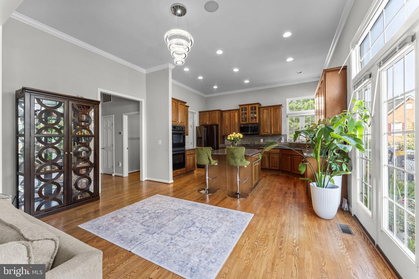 9958 E HILL DR, LORTON, Virginia 22079, 4 Bedrooms Bedrooms, ,3 BathroomsBathrooms,Residential,For sale,9958 E HILL DR,VAFX2249536 MLS # VAFX2249536