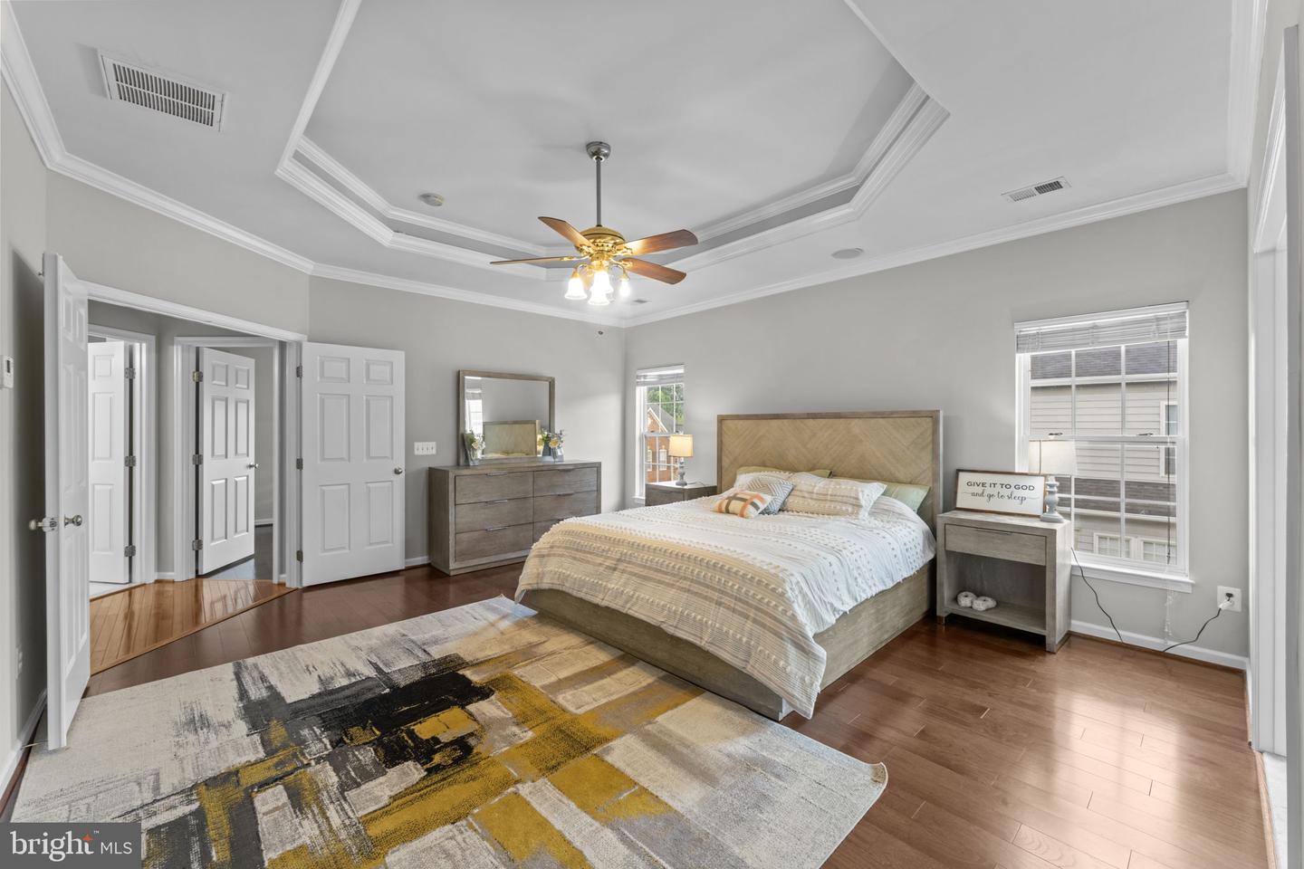 9958 E HILL DR, LORTON, Virginia 22079, 4 Bedrooms Bedrooms, ,3 BathroomsBathrooms,Residential,For sale,9958 E HILL DR,VAFX2249536 MLS # VAFX2249536