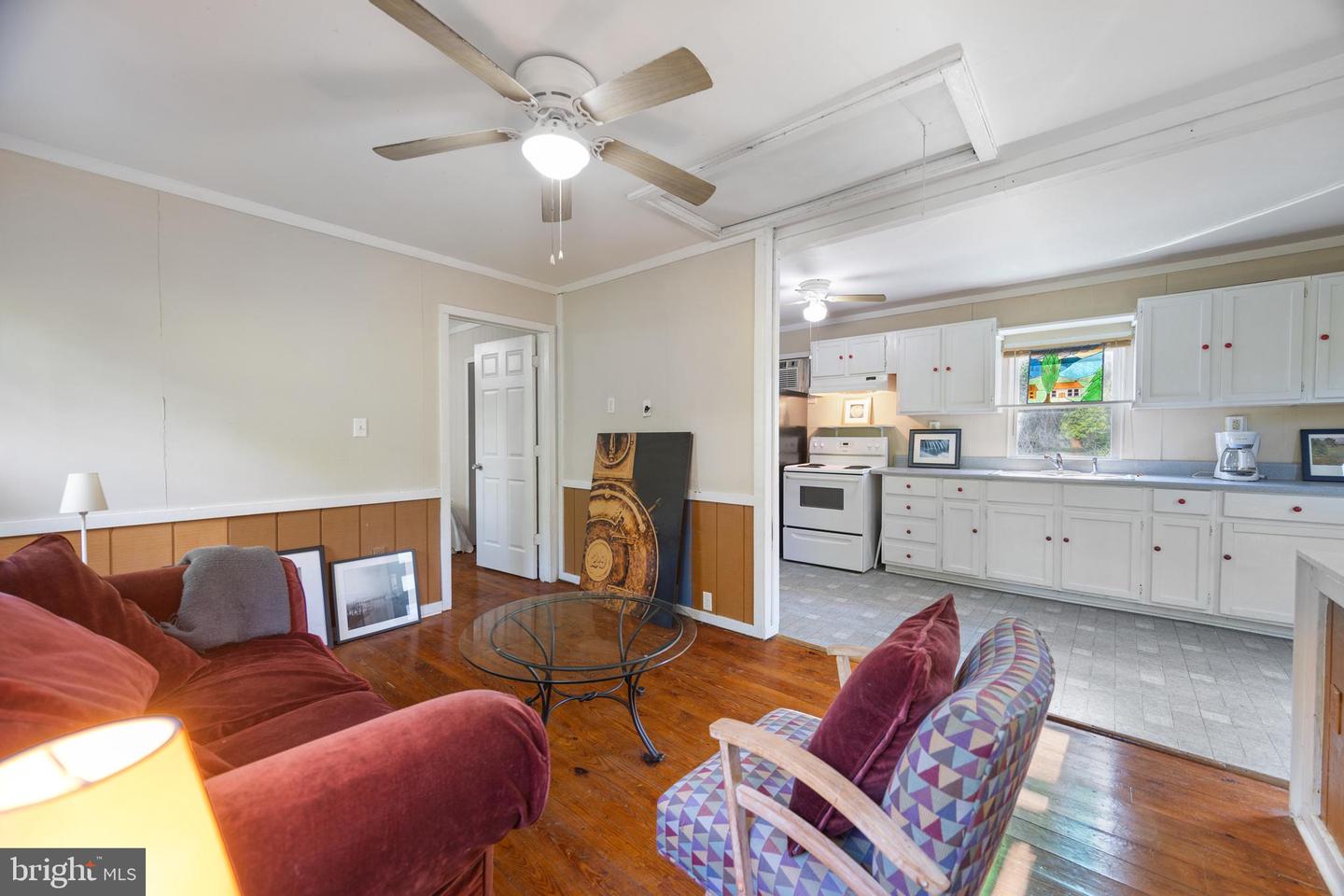 493 UNION FORGE CHURCH RD, EDINBURG, Virginia 22824, 2 Bedrooms Bedrooms, ,1 BathroomBathrooms,Residential,For sale,493 UNION FORGE CHURCH RD,VASH2011946 MLS # VASH2011946