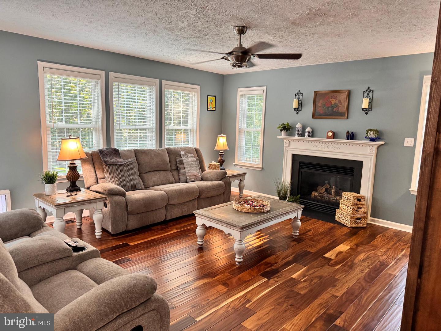 9402 HICKORY HILL DR, FREDERICKSBURG, Virginia 22408, 5 Bedrooms Bedrooms, ,2 BathroomsBathrooms,Residential,For sale,9402 HICKORY HILL DR,VASP2034564 MLS # VASP2034564