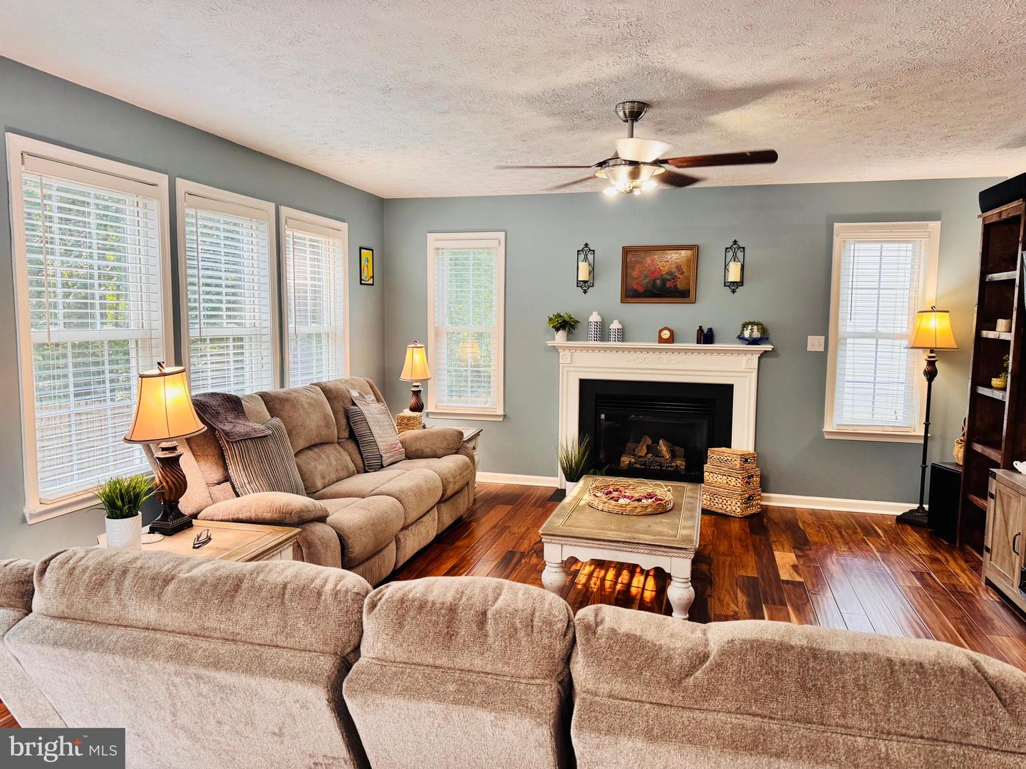 9402 HICKORY HILL DR, FREDERICKSBURG, Virginia 22408, 5 Bedrooms Bedrooms, ,2 BathroomsBathrooms,Residential,For sale,9402 HICKORY HILL DR,VASP2034564 MLS # VASP2034564