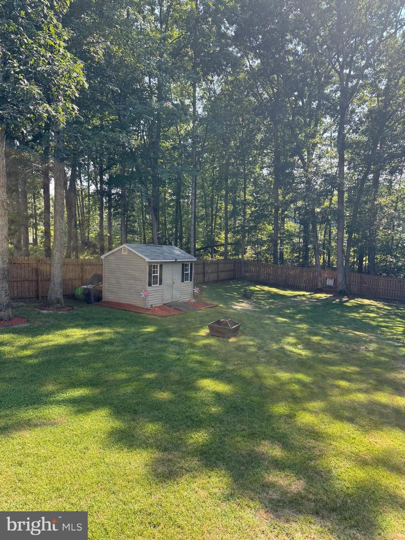9402 HICKORY HILL DR, FREDERICKSBURG, Virginia 22408, 5 Bedrooms Bedrooms, ,2 BathroomsBathrooms,Residential,For sale,9402 HICKORY HILL DR,VASP2034564 MLS # VASP2034564
