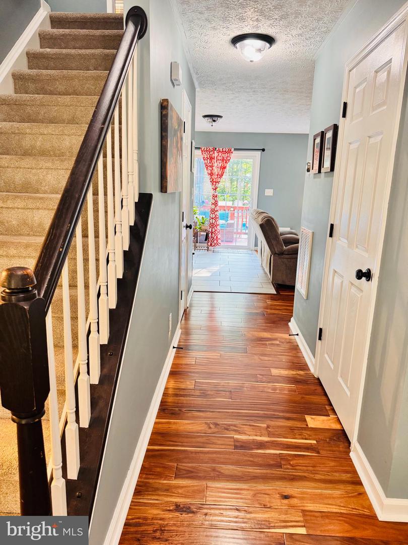 9402 HICKORY HILL DR, FREDERICKSBURG, Virginia 22408, 5 Bedrooms Bedrooms, ,2 BathroomsBathrooms,Residential,For sale,9402 HICKORY HILL DR,VASP2034564 MLS # VASP2034564